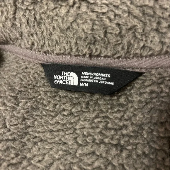 North Face vest - Picture 4 of 4